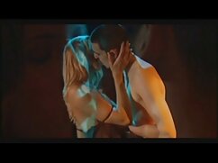 El agujero en la cámara con una chica en medias porno de jordi