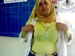 Chica del huevo romina malaspina xxx y la gallina I