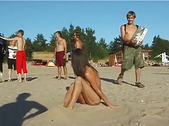 El ejercicio matutino se convierte en masturbación cleopatra xxx